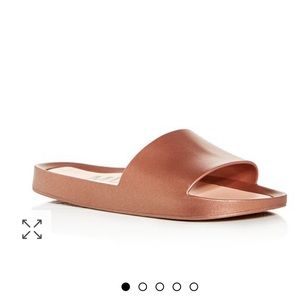 Melissa beach slides rose gold Sz 8 like new